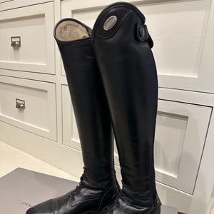 Parlanti Miami 38 MH